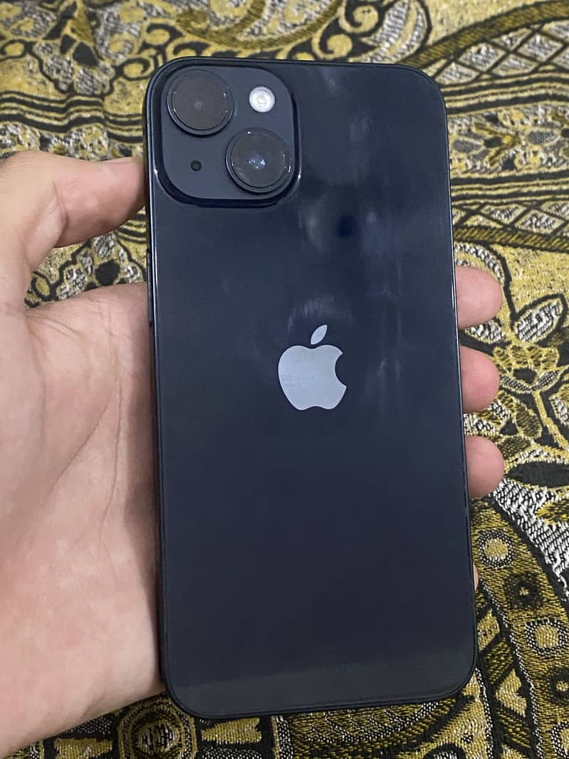 Apple iPhone 14 3