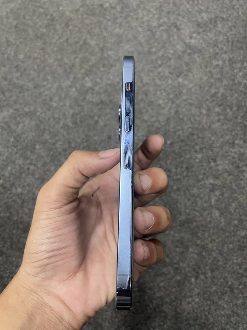 Apple iPhone 13 Pro Max 7