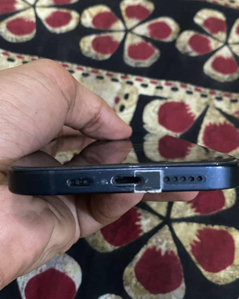 iphone 12 3