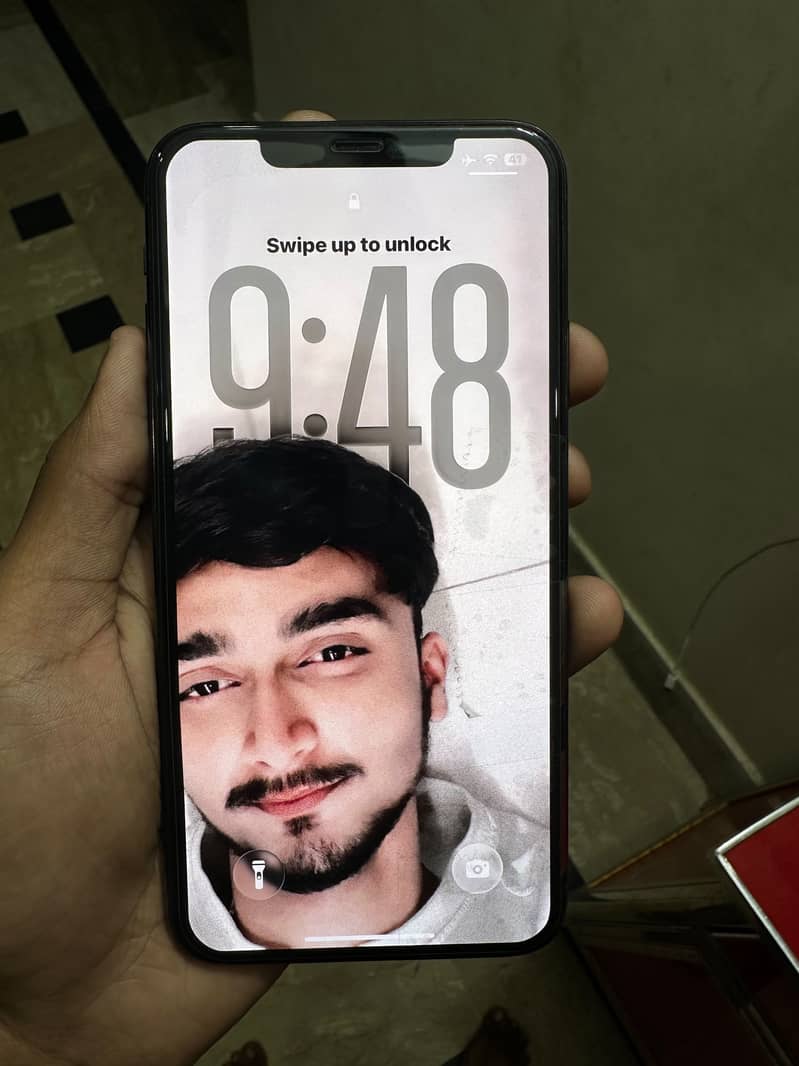 Apple iPhone 11 Pro Max 3