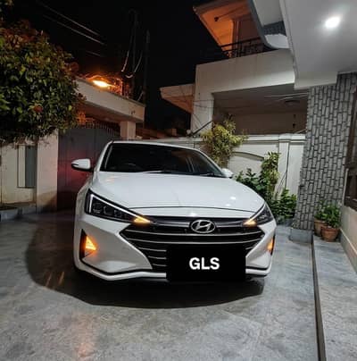 Hyundai Elantra GLS Exclusive 2.0 2023 DEC End