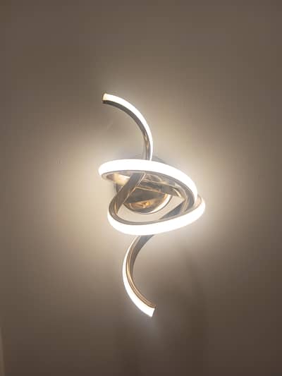 New Modern interior wall Light Available With Sufficient Price