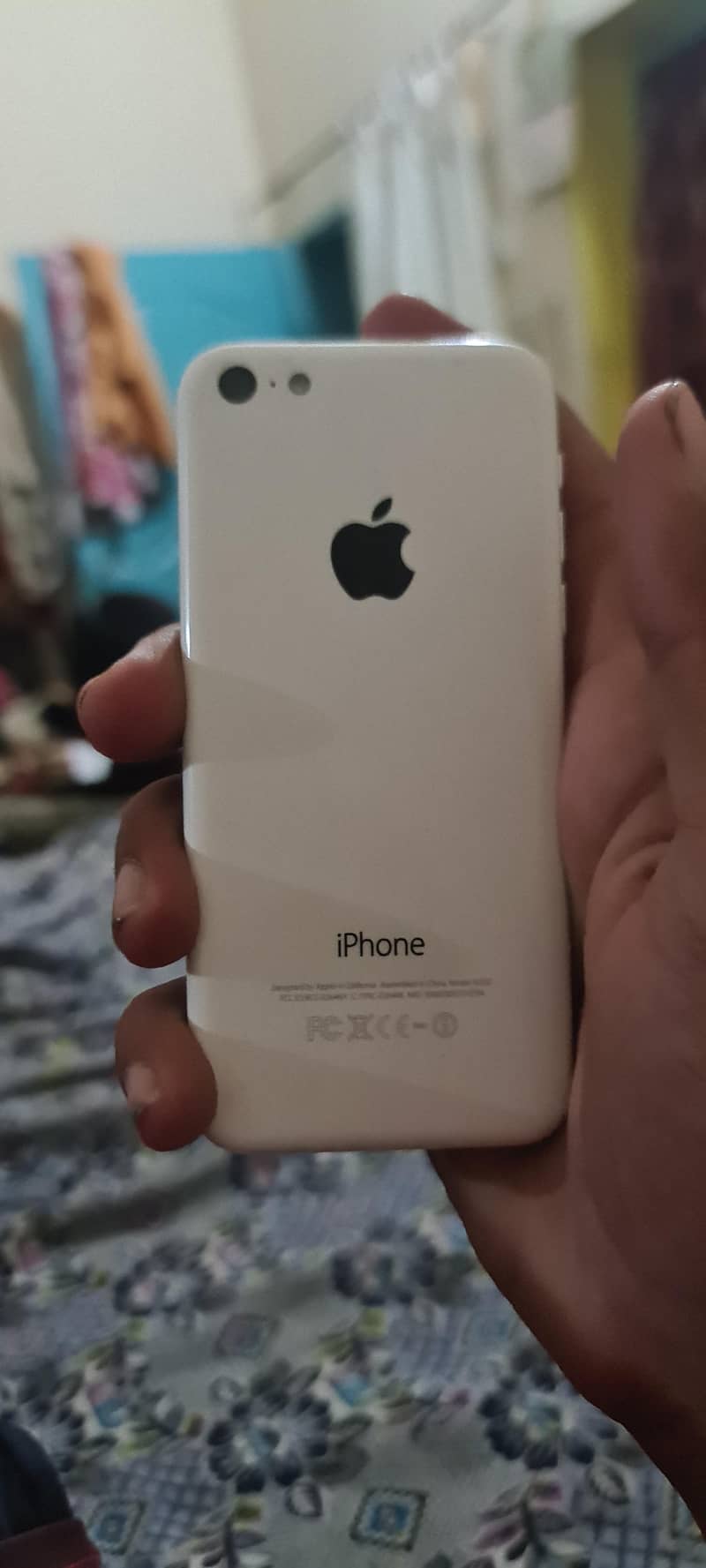 Apple iPhone 5c 3