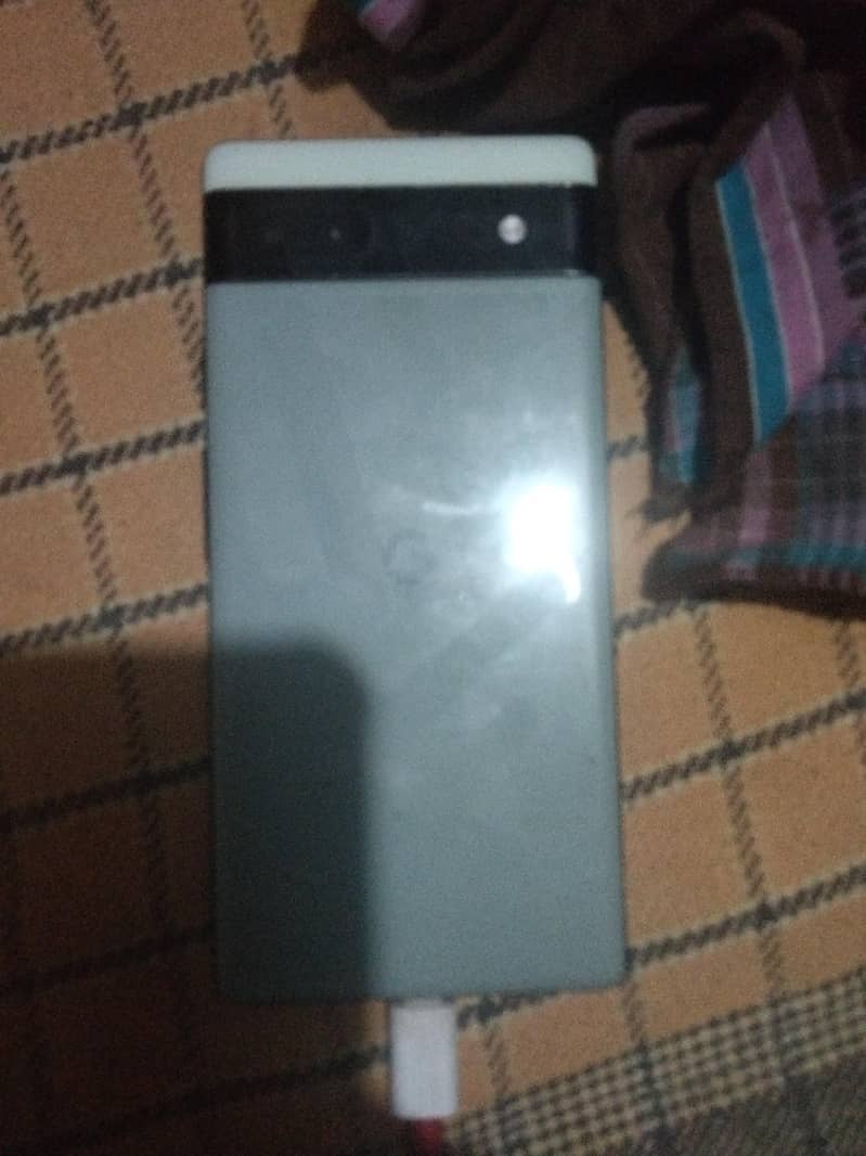 Google Pixel 6a 1