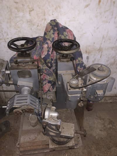 Gold bangles cutting machine