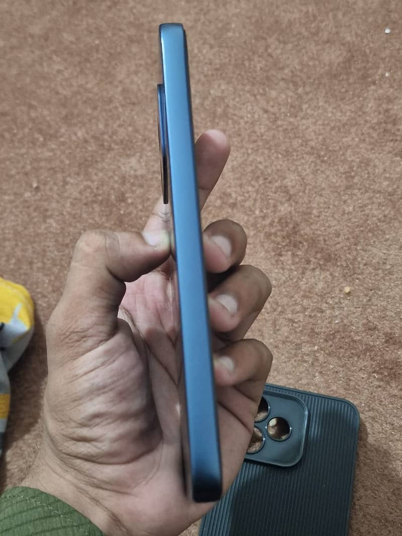 OPPO A6s pro 4