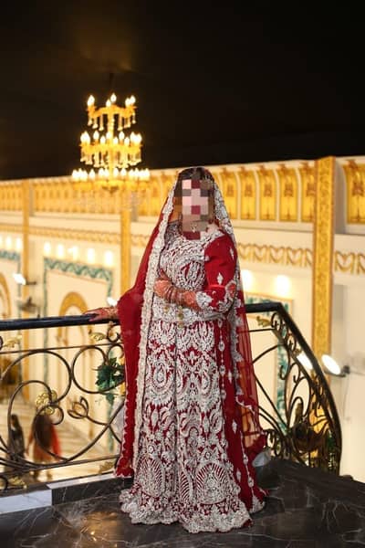 Barat Bridal dress Just one time used With jewellery