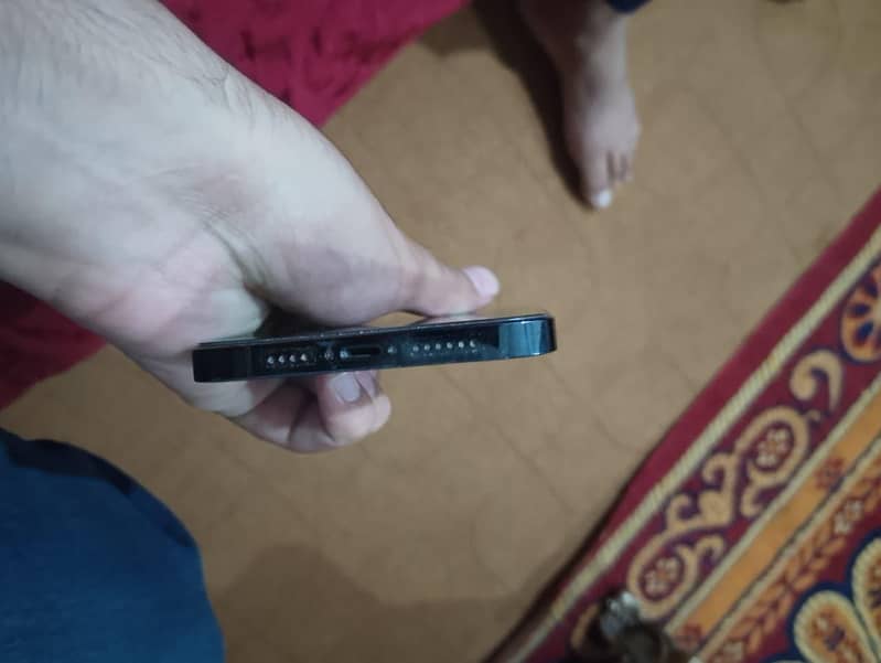 Apple iPhone 12 Pro Max 1