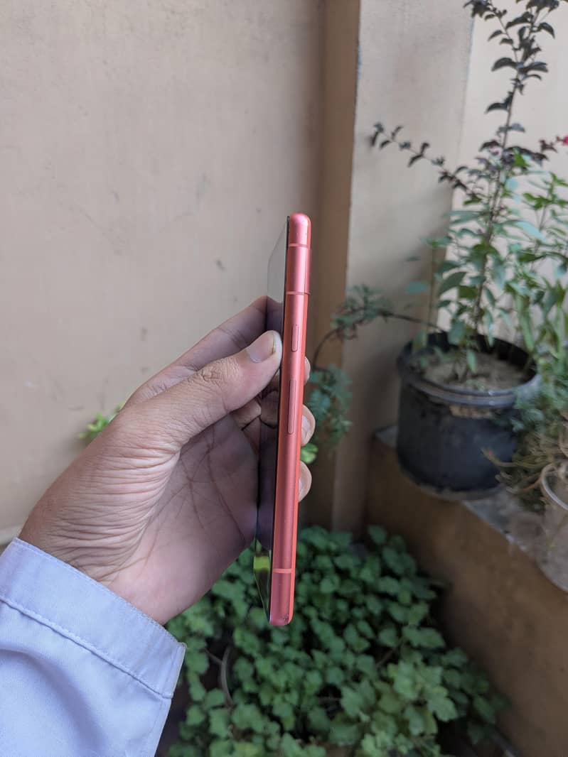 gogle pixel 7a 3
