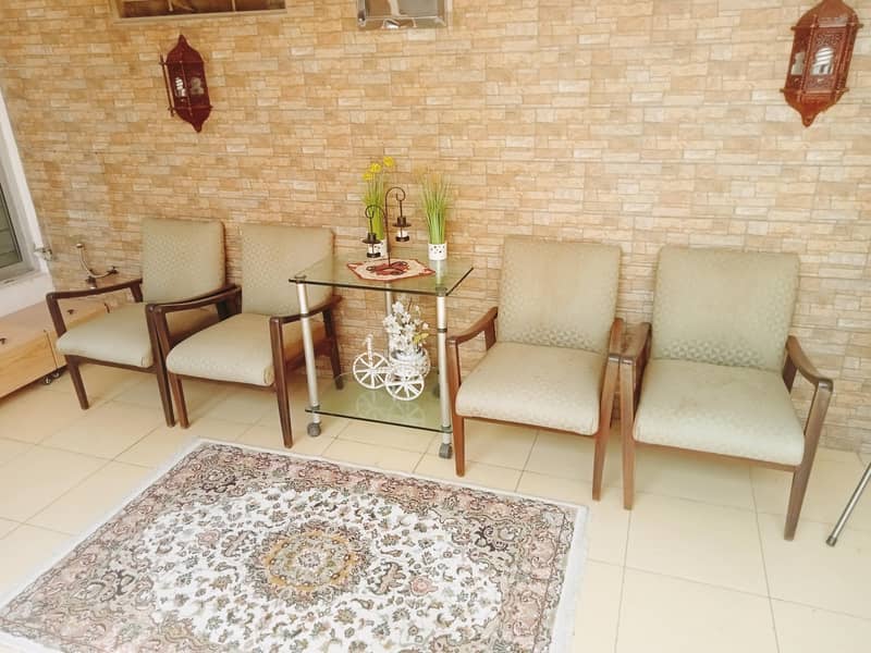 Pure wood Solid Chairs. 1