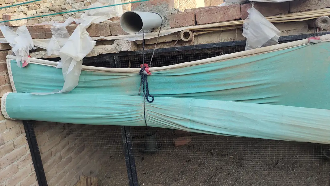 Murgi aur Janwaro ka Bara Pinjra 22x5 Feet - Chatt aur Tirpal k Sath — photo 2