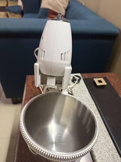 Lightly Used Electric Hand Mixer with Stainless Steel Bowl – 5 Speed