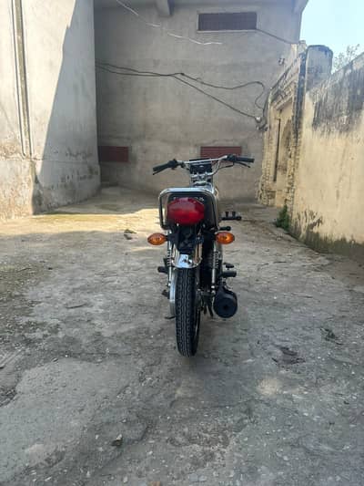 Honda cg 125 2018 model