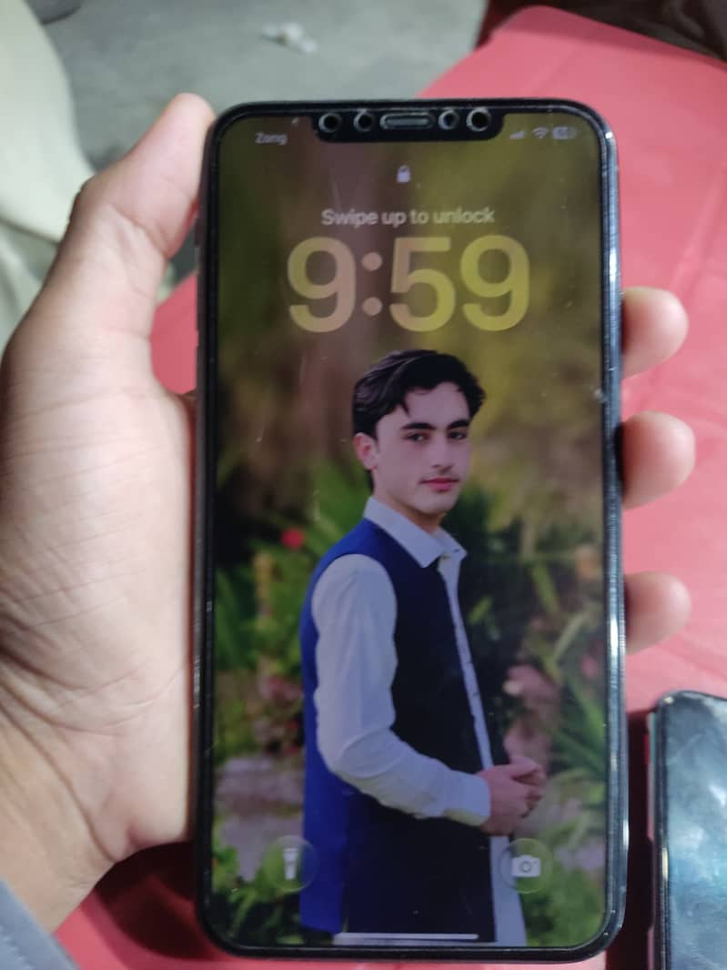 Apple iPhone 11 Pro Max 1
