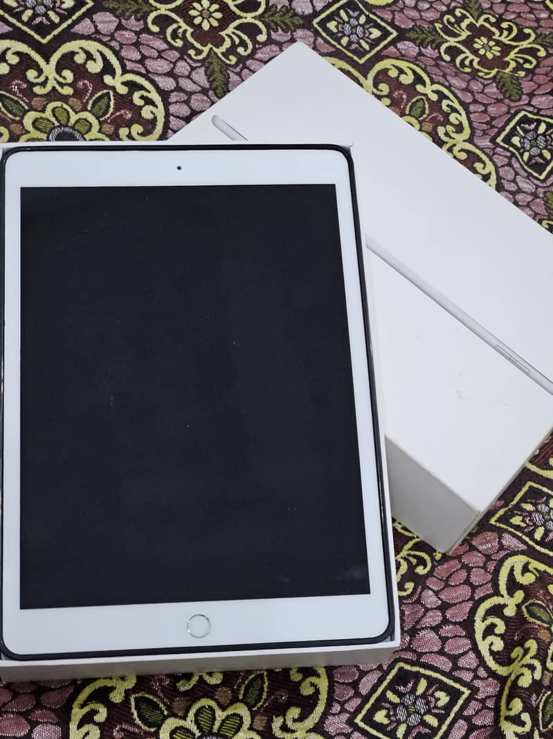 iPad (8) Generation 1