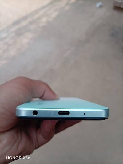 Vivo Y18