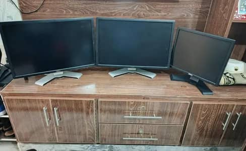 Dell leds for sale 17 inch and 24 inch