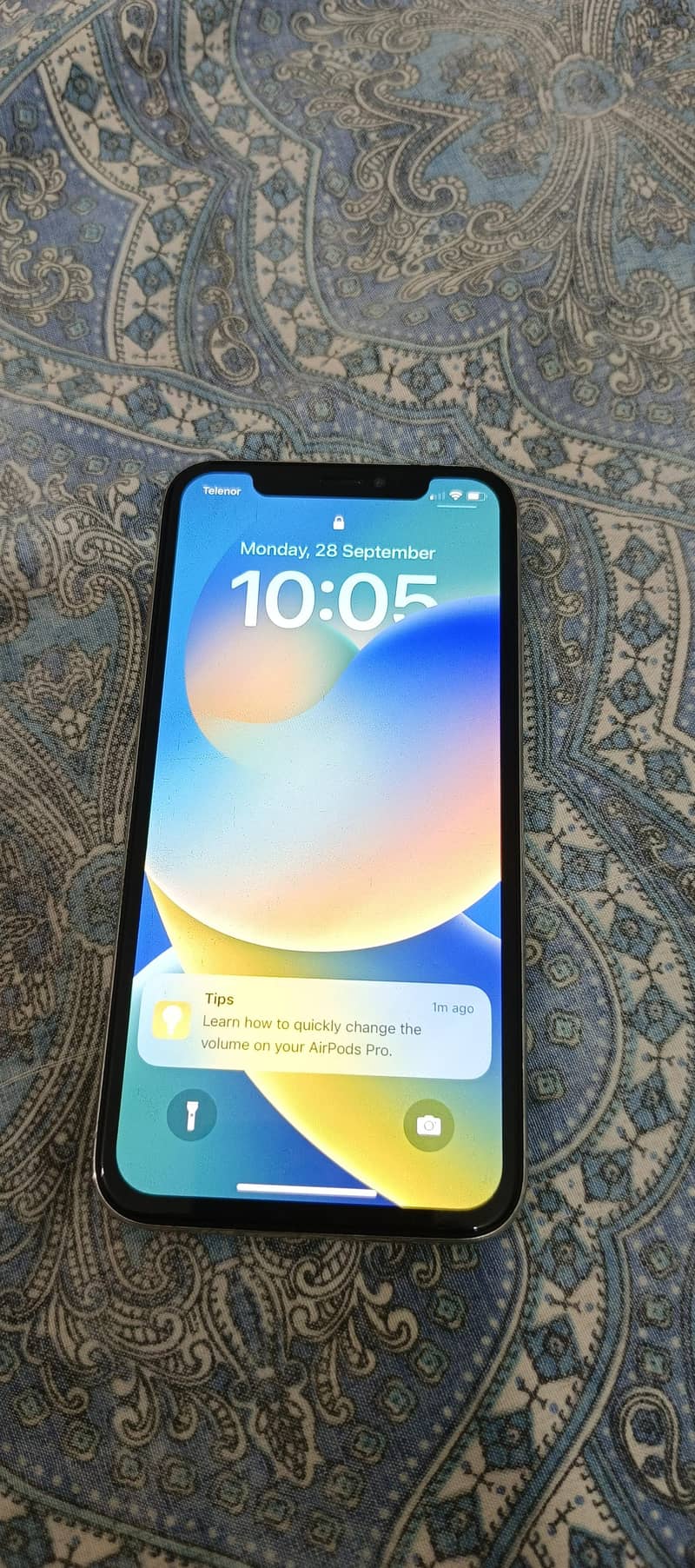 Apple iPhone X 0