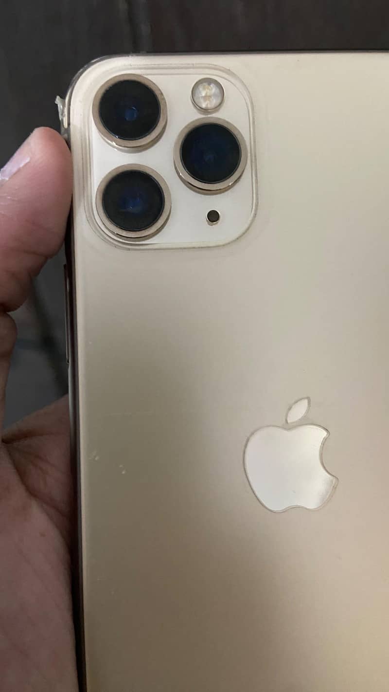 Apple iPhone 11 Pro 1