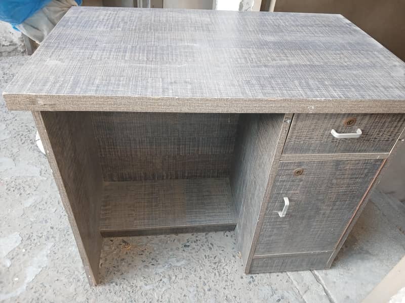 ofice table 2