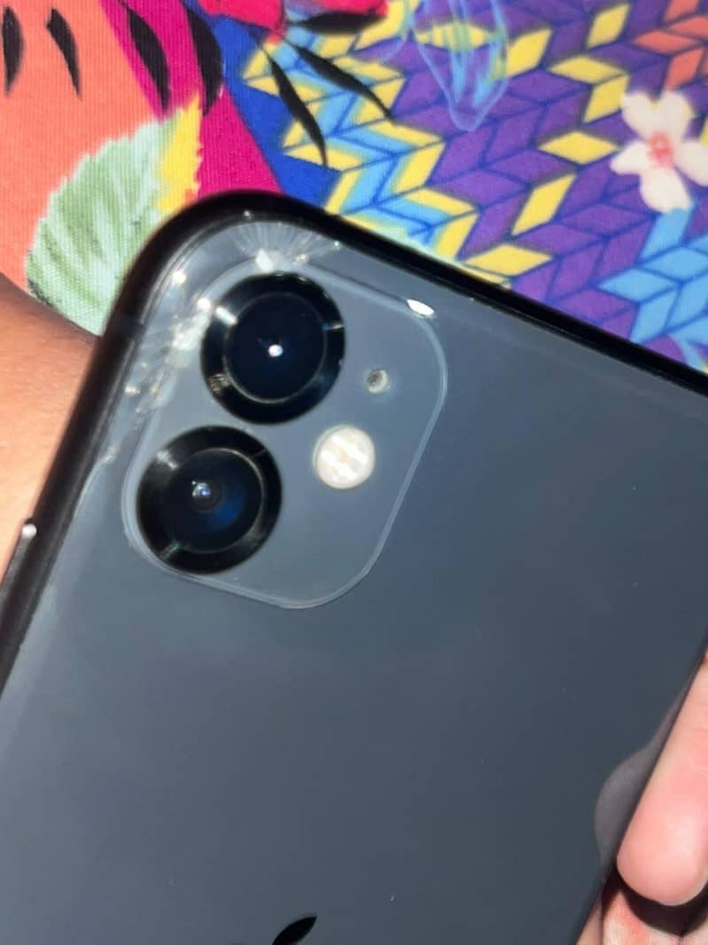 Apple iPhone 11 5