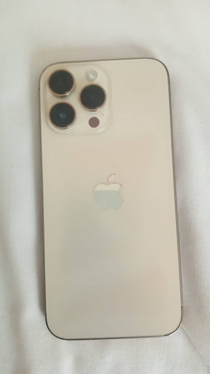 Apple iPhone 14 Pro Max 4