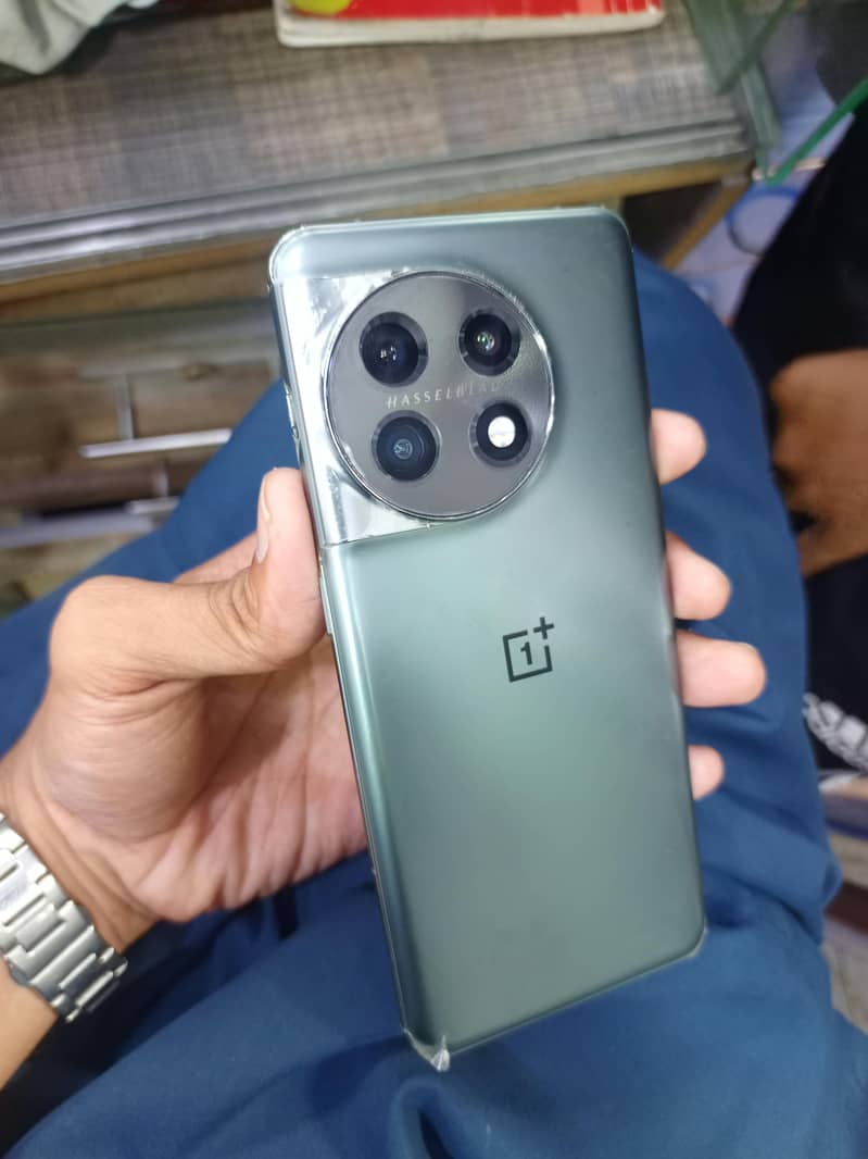 One Plus 11 1