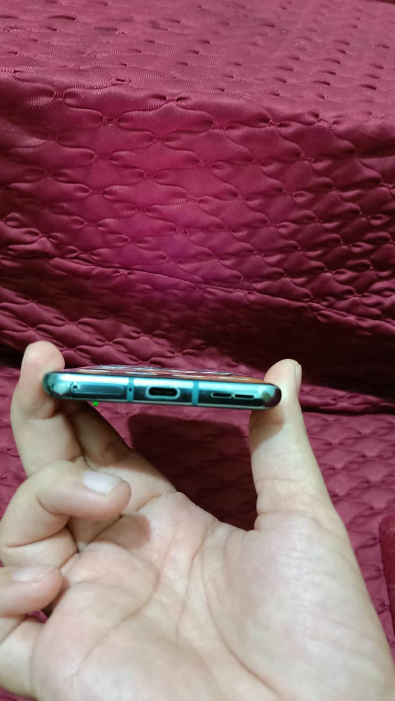 One Plus 10 Pro 1