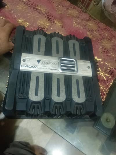 Kenwood Amplifier good condition
