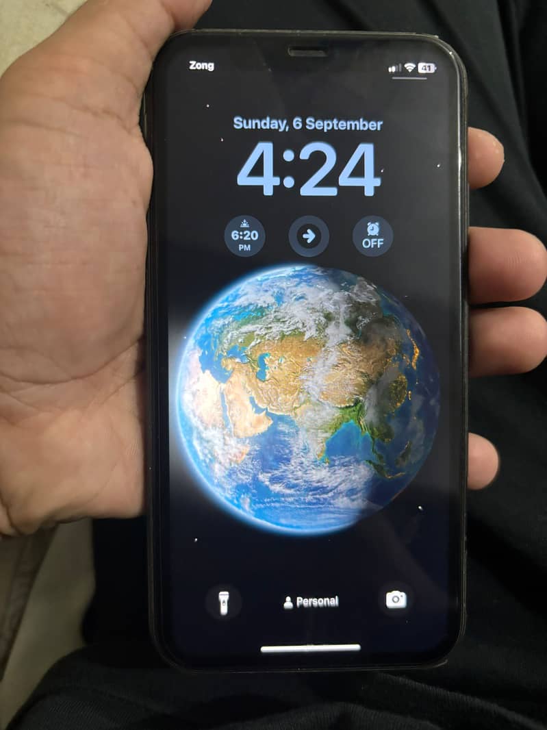 Apple iPhone 11 1