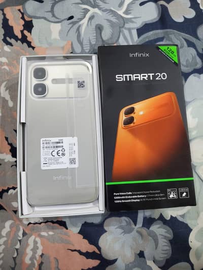 infinix smart 20 / 4GB 128GB / 9 month warranty