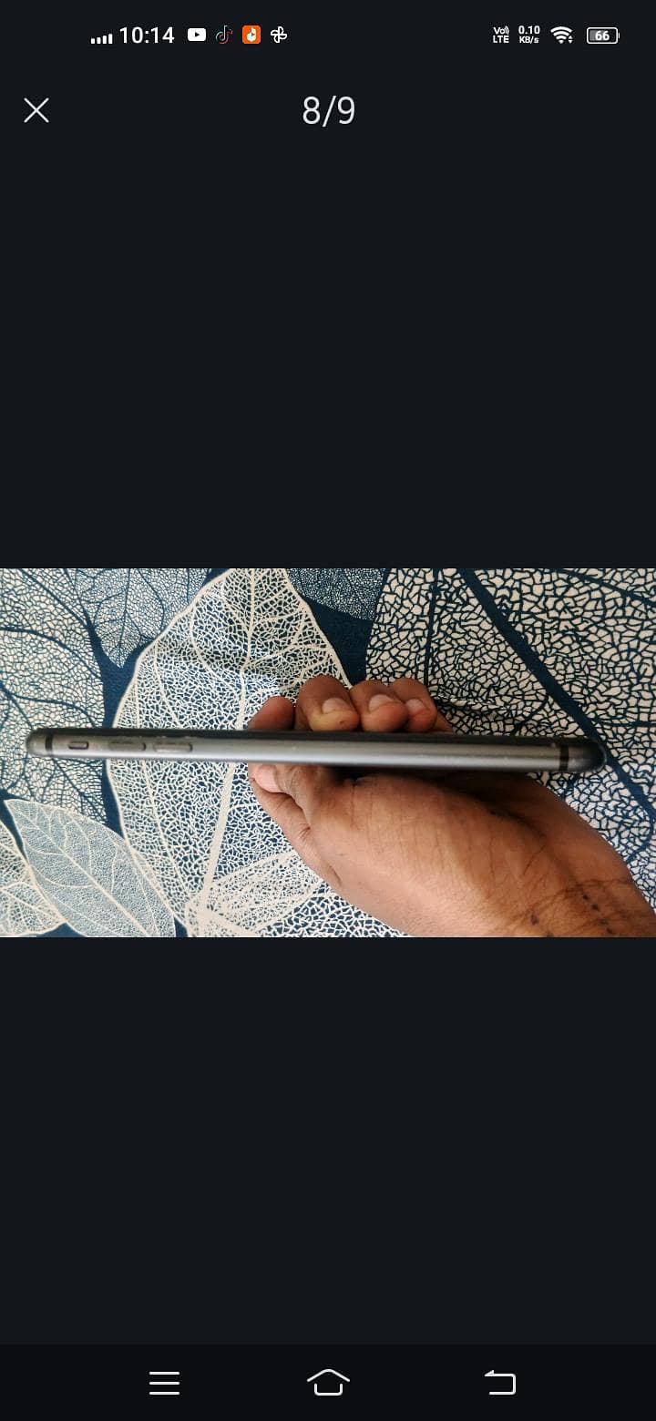 Apple iPhone 8 Plus 3