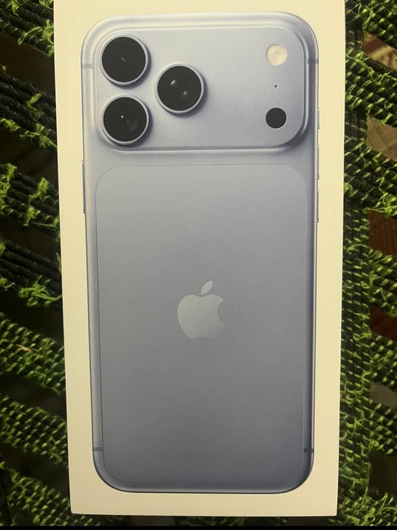 Apple iPhone 18 Pro Max 0