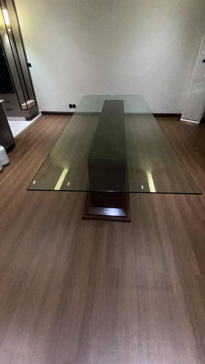 Dinning table and chairs