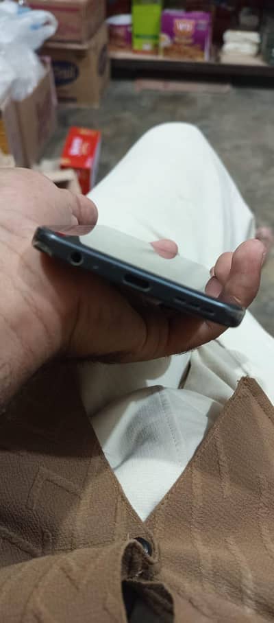 Tecno spark 40 pro. 8 / 256