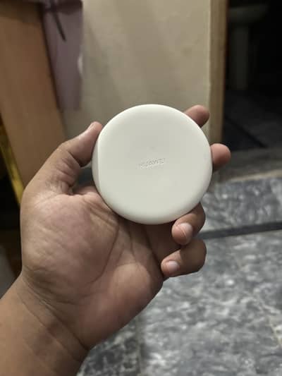 Huawai wireless charger