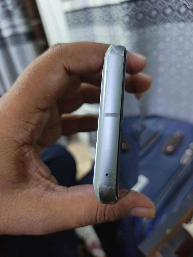 Google pixel 8 2