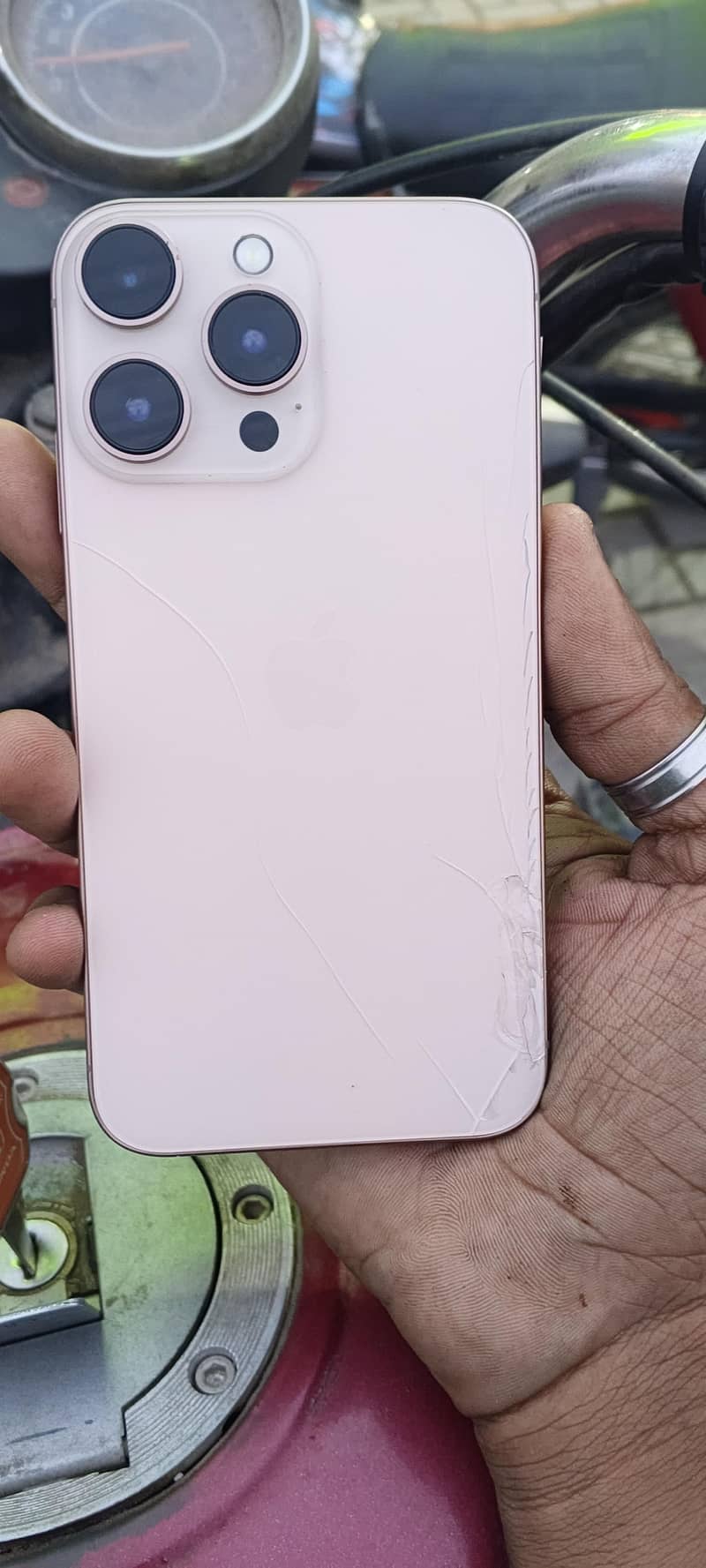 Apple iPhone XR 0