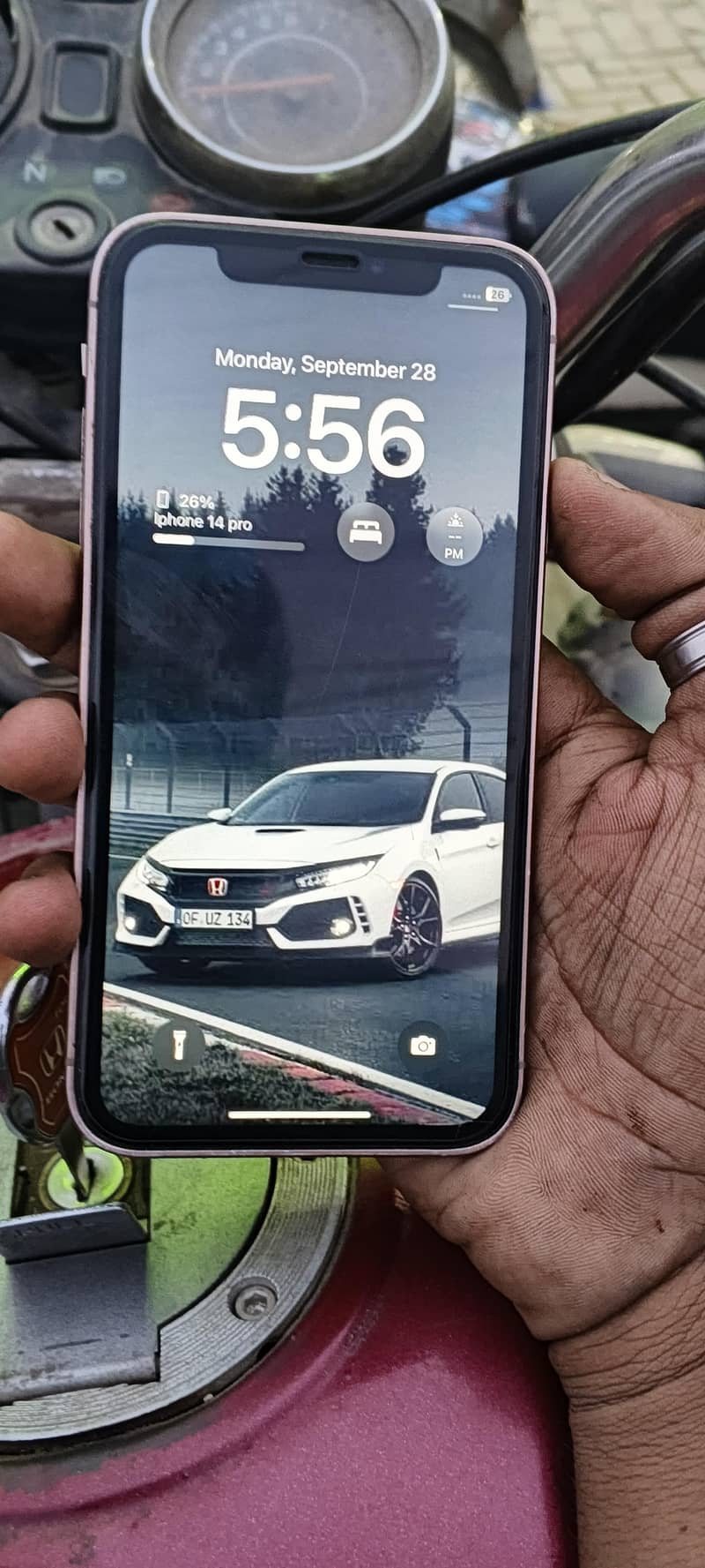 Apple iPhone XR 2