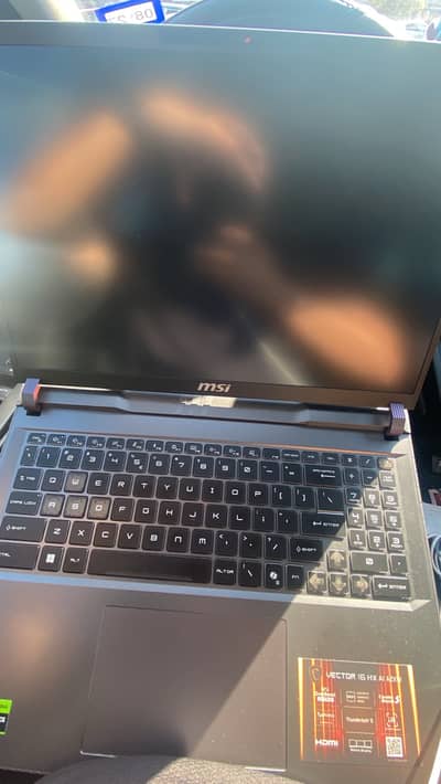 MSI Vector 16 HX Rtx 5070ti, Samsung Galaxy Book 6