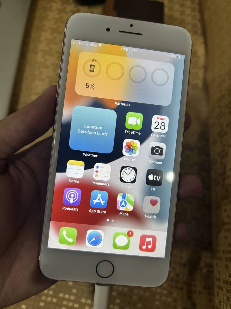 Apple iPhone 7 Plus 1