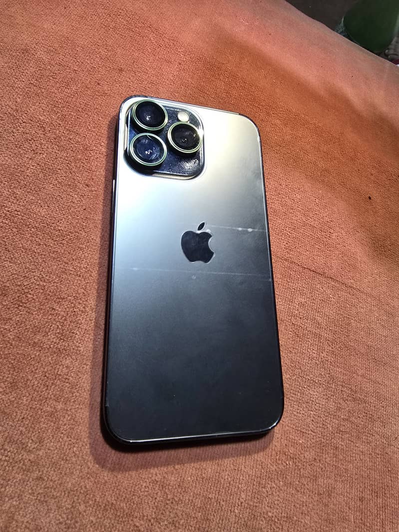 Apple iPhone 13 Pro 3
