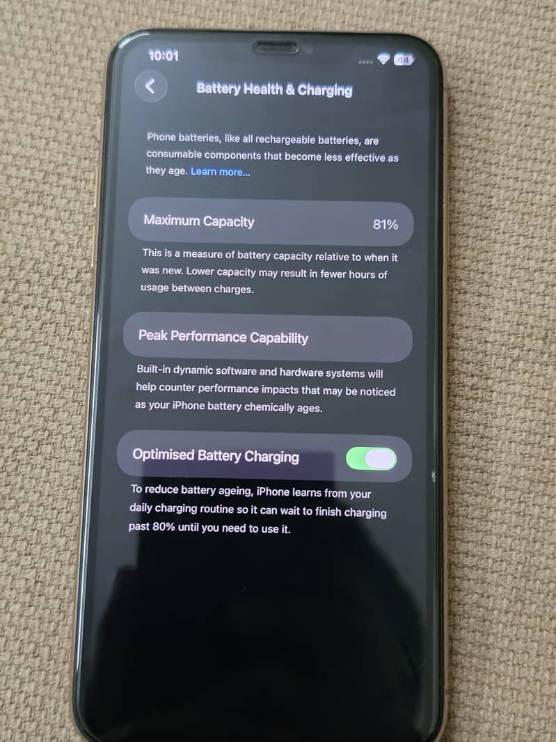 Apple iPhone 11 Pro Max 9