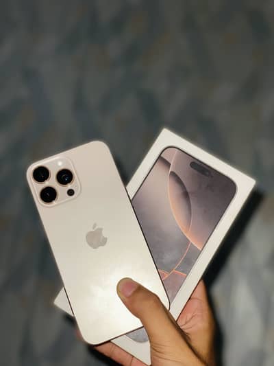 Apple iPhone 16 Pro Max