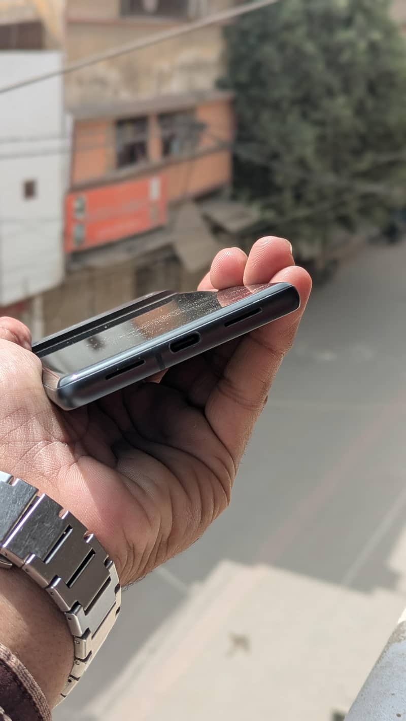 Google Pixel 7a 3