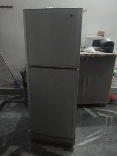 Refrigerator For sale 25000
