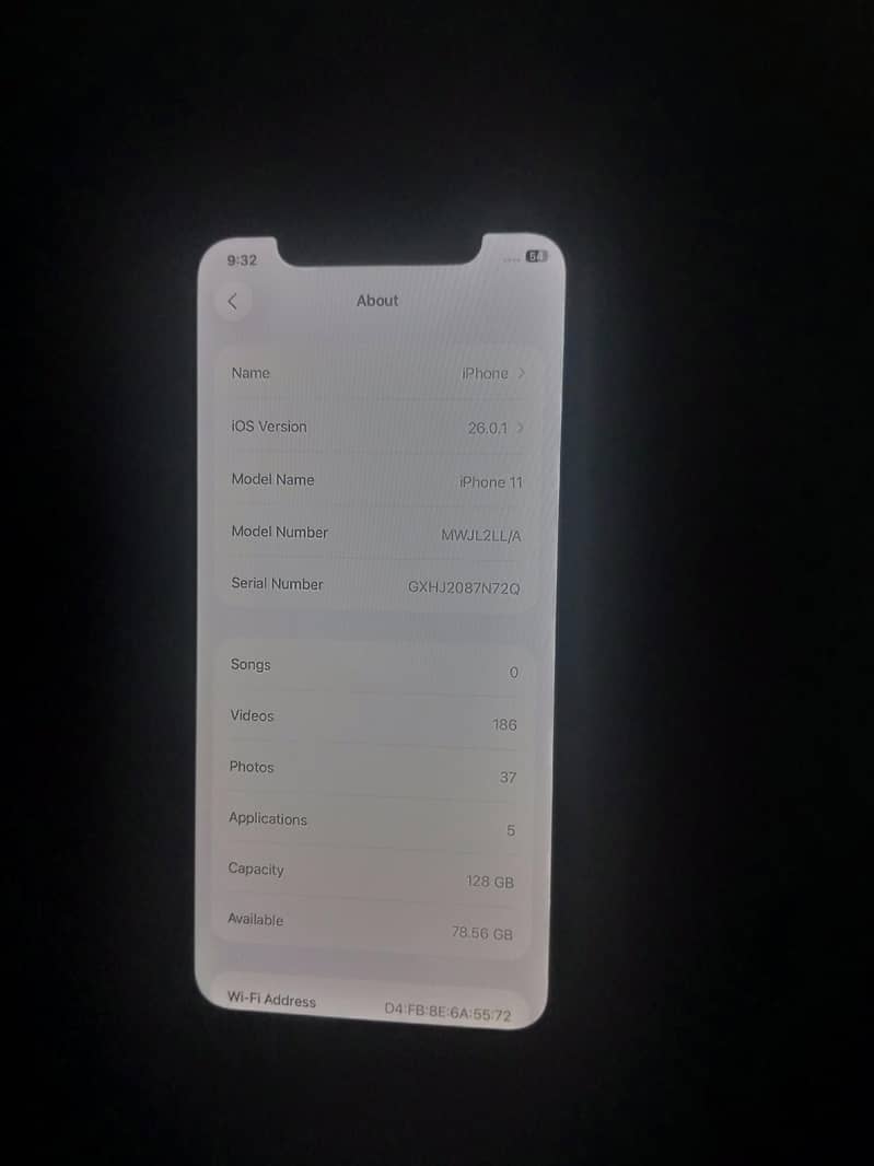 Apple iPhone 11 4