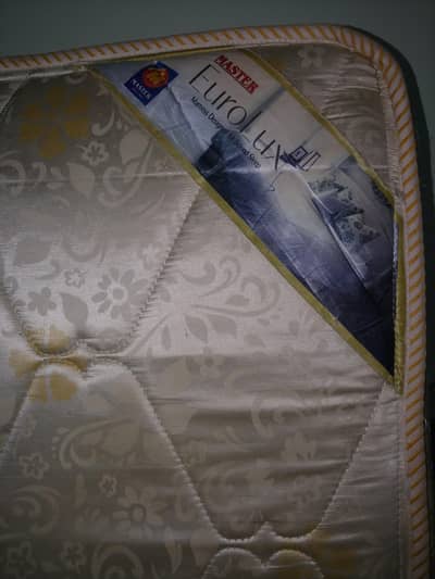 mattress