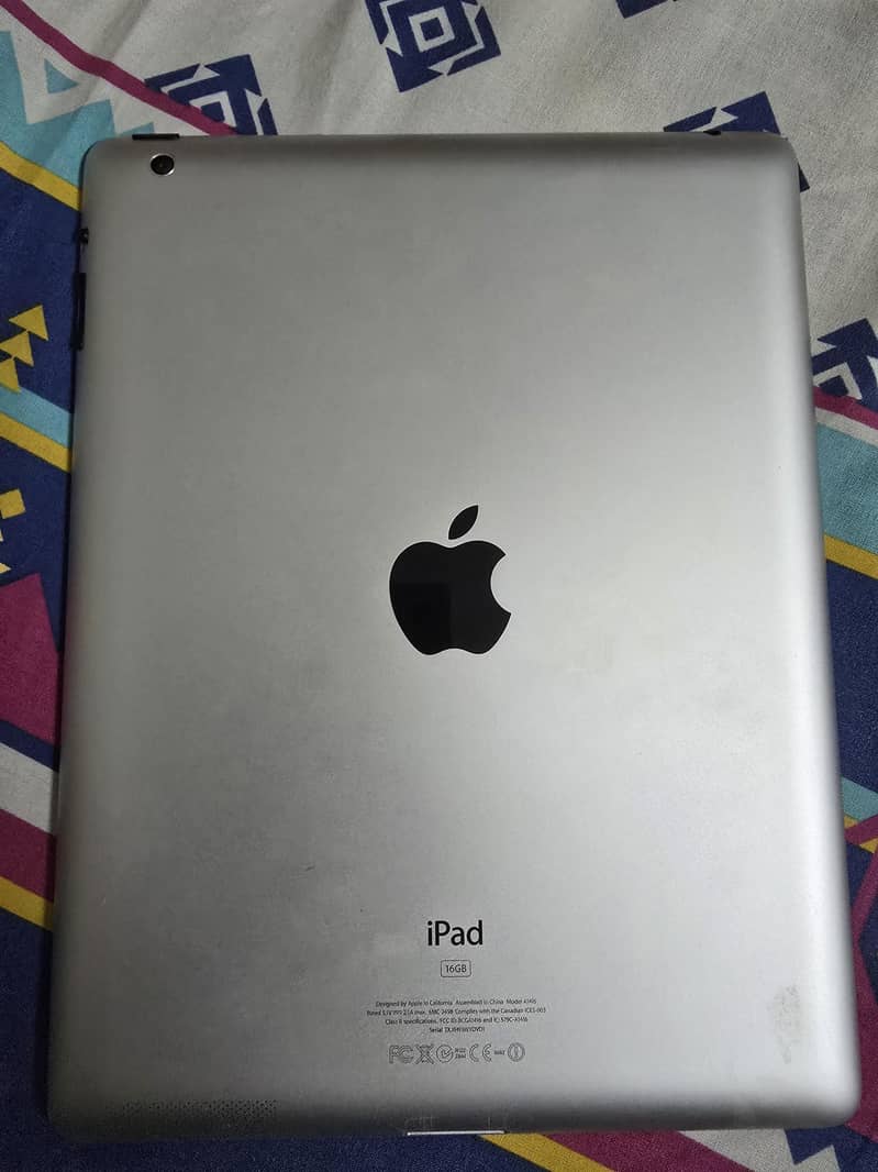 Apple iPhone 4s 4