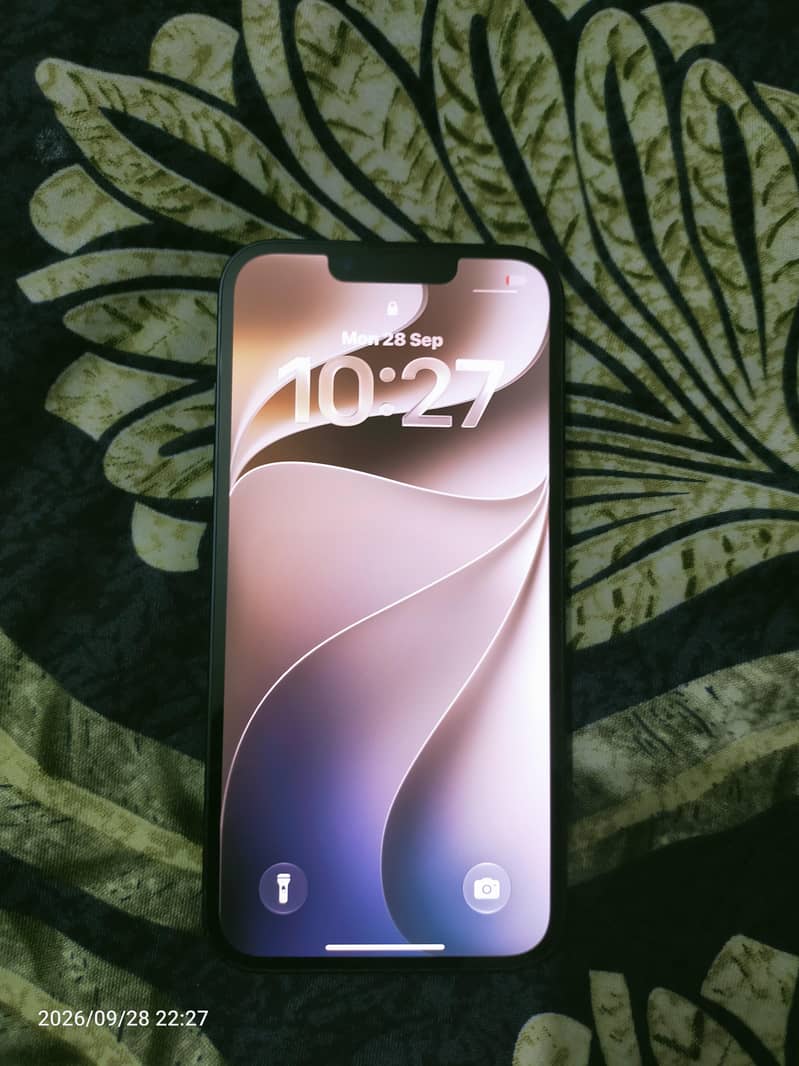 Apple iPhone 14 5